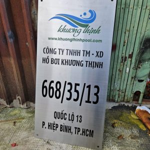 Alternative view of Bảng tên công ty inox